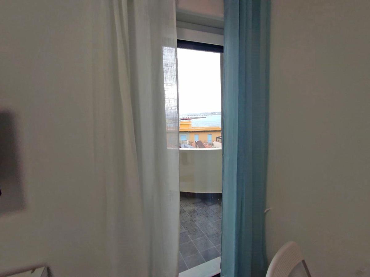 B&B La Finestra Sul Mare Milazzo Esterno foto